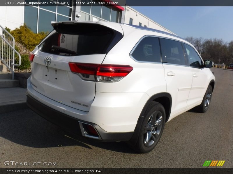 Blizzard White Pearl / Black 2018 Toyota Highlander Limited AWD