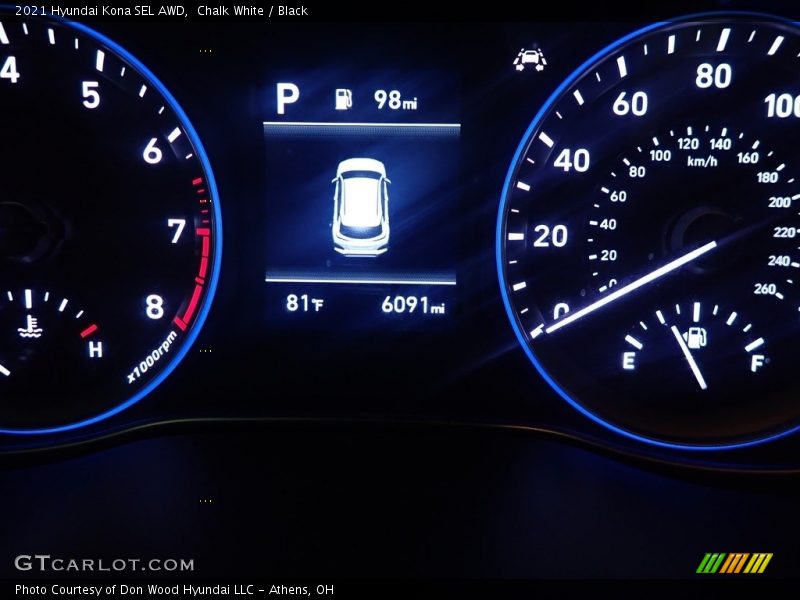 Chalk White / Black 2021 Hyundai Kona SEL AWD