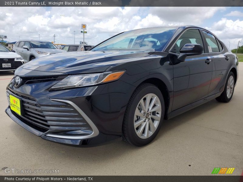 Midnight Black Metallic / Black 2021 Toyota Camry LE
