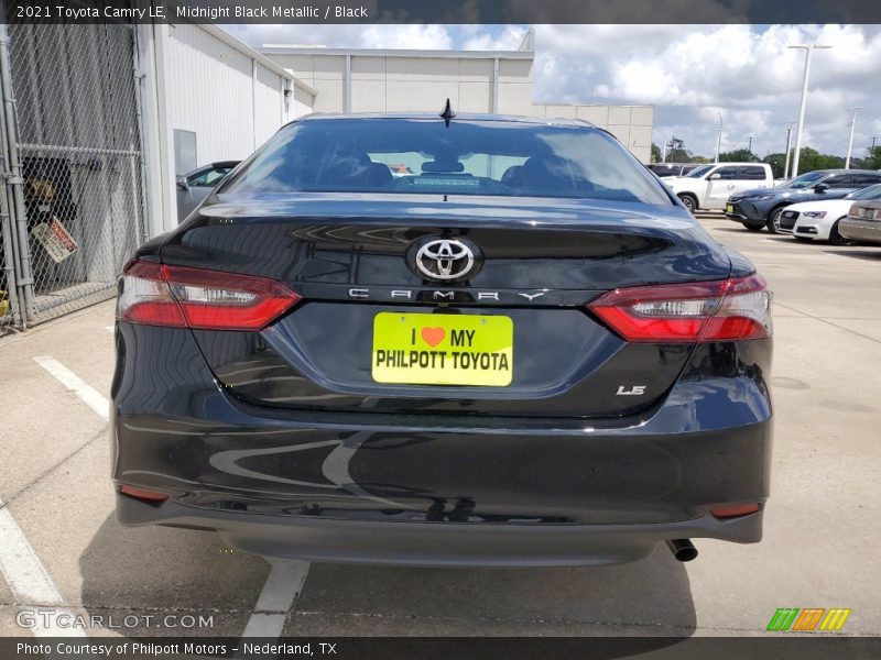 Midnight Black Metallic / Black 2021 Toyota Camry LE