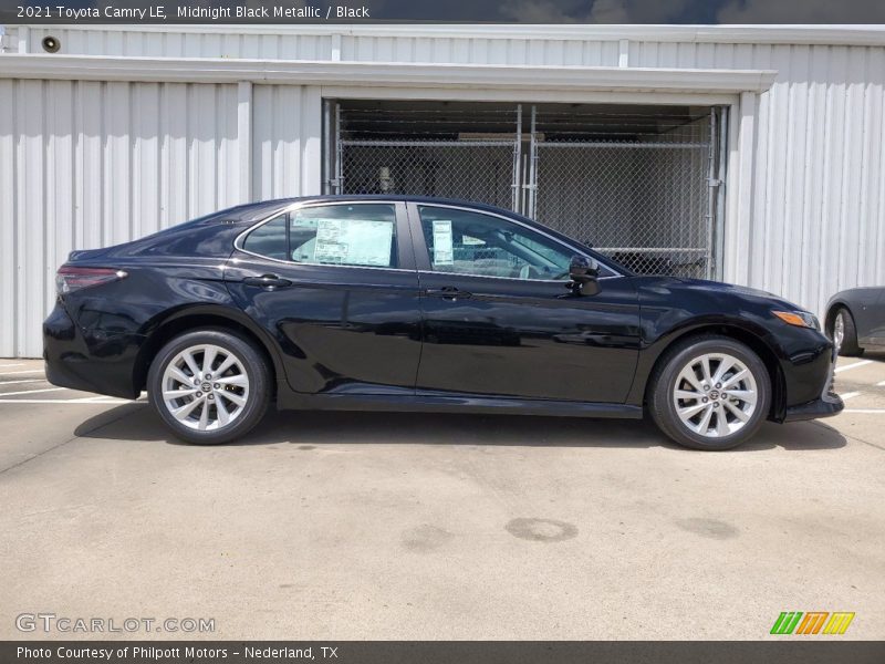 Midnight Black Metallic / Black 2021 Toyota Camry LE