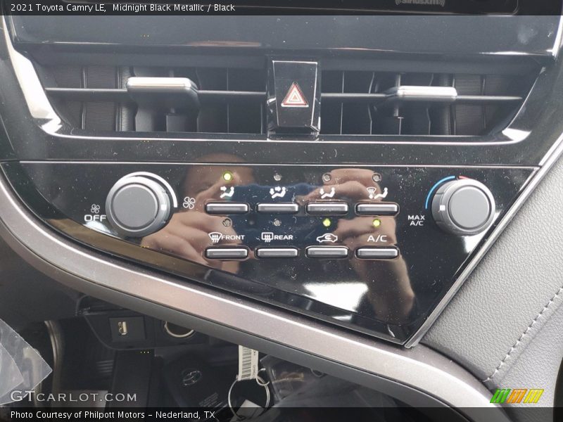 Midnight Black Metallic / Black 2021 Toyota Camry LE