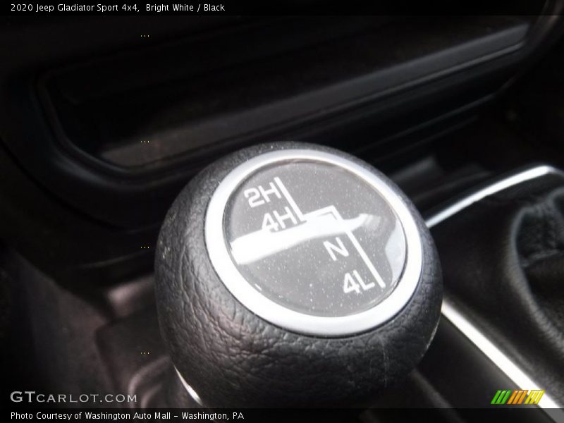 Bright White / Black 2020 Jeep Gladiator Sport 4x4
