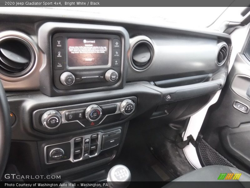 Bright White / Black 2020 Jeep Gladiator Sport 4x4