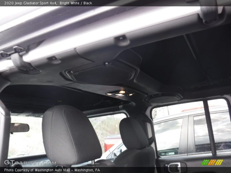 Bright White / Black 2020 Jeep Gladiator Sport 4x4