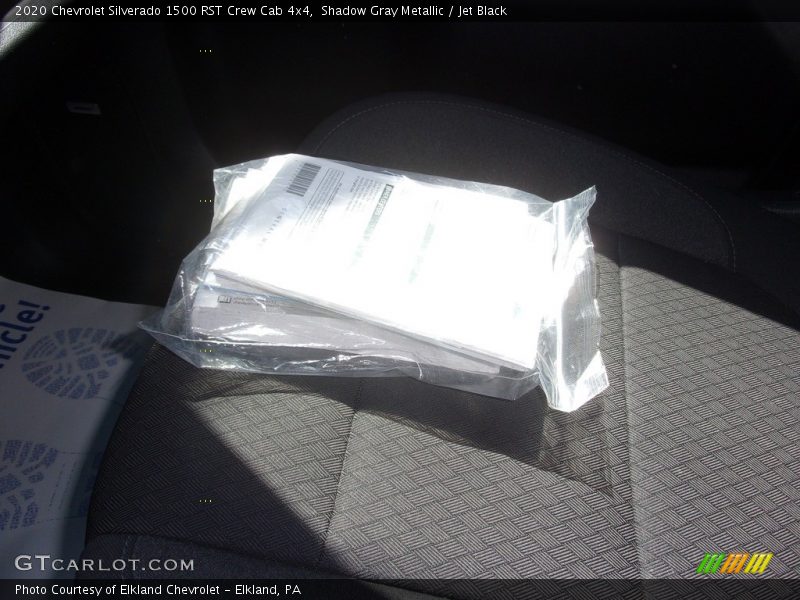 Shadow Gray Metallic / Jet Black 2020 Chevrolet Silverado 1500 RST Crew Cab 4x4