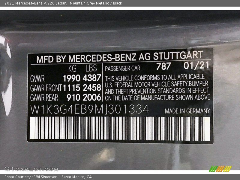 Mountain Grey Metallic / Black 2021 Mercedes-Benz A 220 Sedan