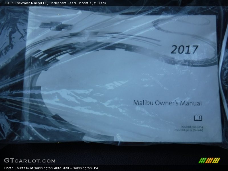 Iridescent Pearl Tricoat / Jet Black 2017 Chevrolet Malibu LT