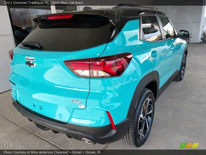 Oasis Blue / Jet Black 2021 Chevrolet TrailBlazer RS