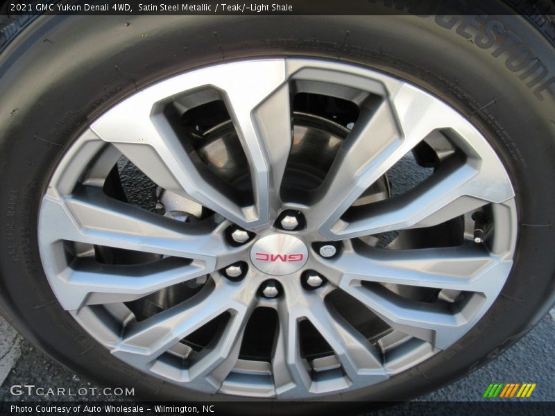 Satin Steel Metallic / Teak/­Light Shale 2021 GMC Yukon Denali 4WD