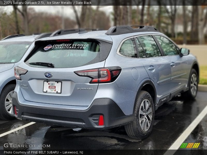 Ice Silver Metallic / Slate Black 2021 Subaru Outback 2.5i