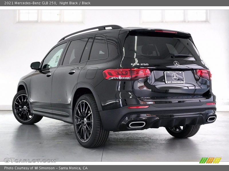 Night Black / Black 2021 Mercedes-Benz GLB 250