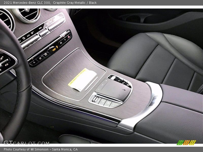 Graphite Gray Metallic / Black 2021 Mercedes-Benz GLC 300