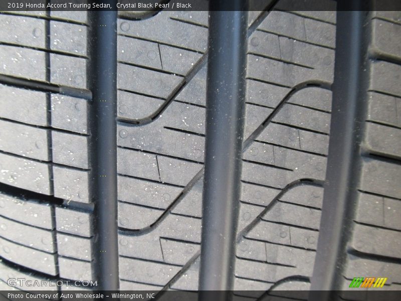 Crystal Black Pearl / Black 2019 Honda Accord Touring Sedan