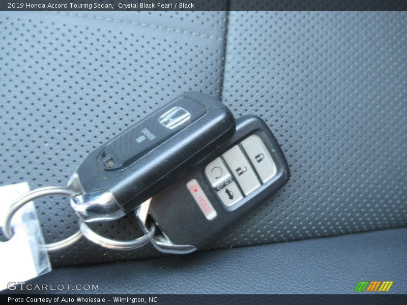 Crystal Black Pearl / Black 2019 Honda Accord Touring Sedan
