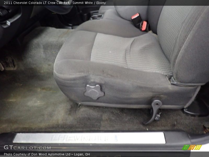 Summit White / Ebony 2011 Chevrolet Colorado LT Crew Cab 4x4