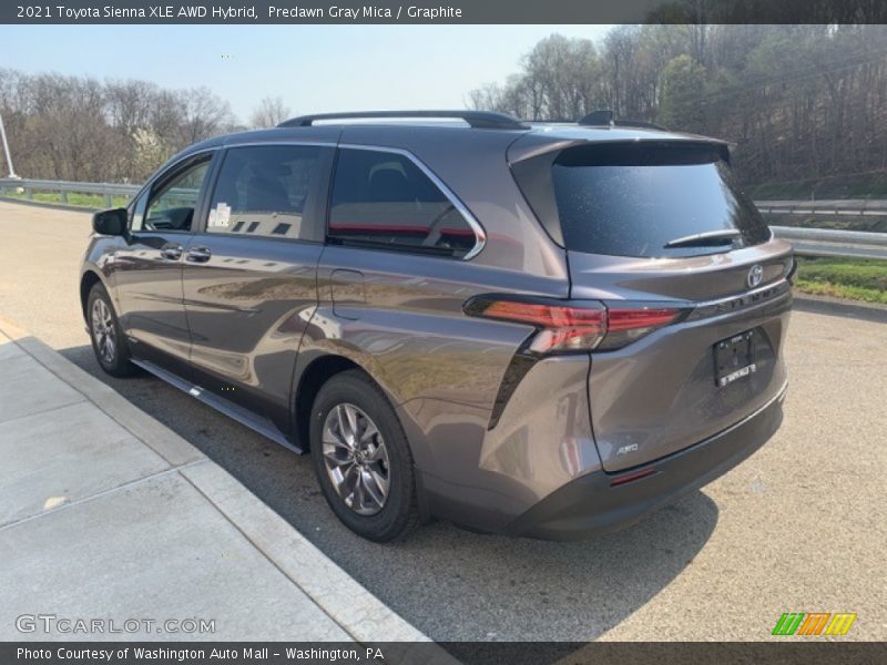 Predawn Gray Mica / Graphite 2021 Toyota Sienna XLE AWD Hybrid