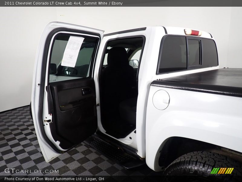 Summit White / Ebony 2011 Chevrolet Colorado LT Crew Cab 4x4