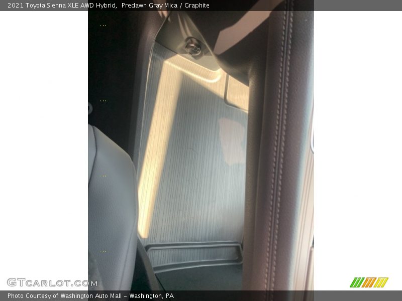 Predawn Gray Mica / Graphite 2021 Toyota Sienna XLE AWD Hybrid