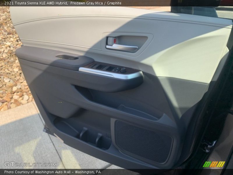 Predawn Gray Mica / Graphite 2021 Toyota Sienna XLE AWD Hybrid