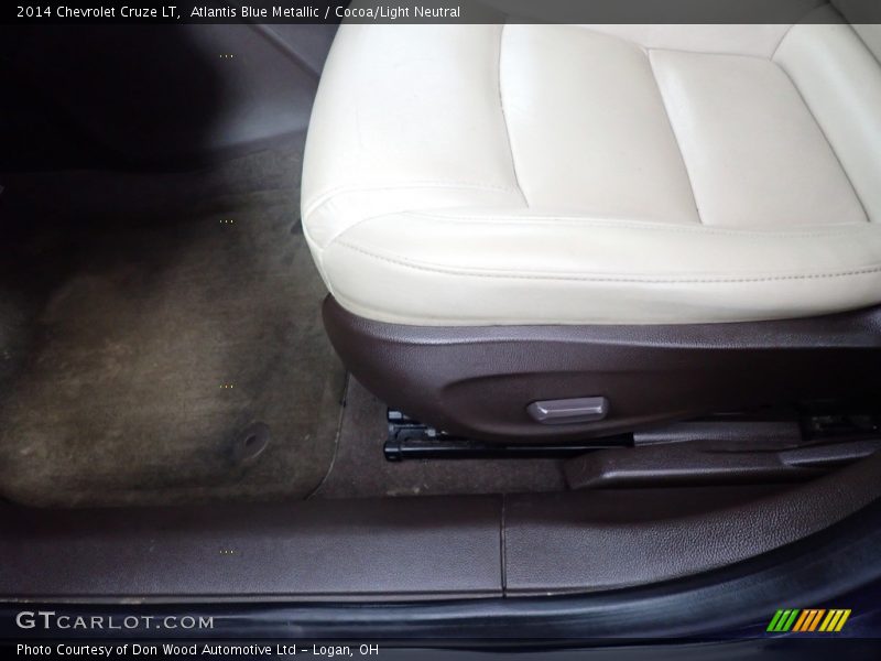 Atlantis Blue Metallic / Cocoa/Light Neutral 2014 Chevrolet Cruze LT