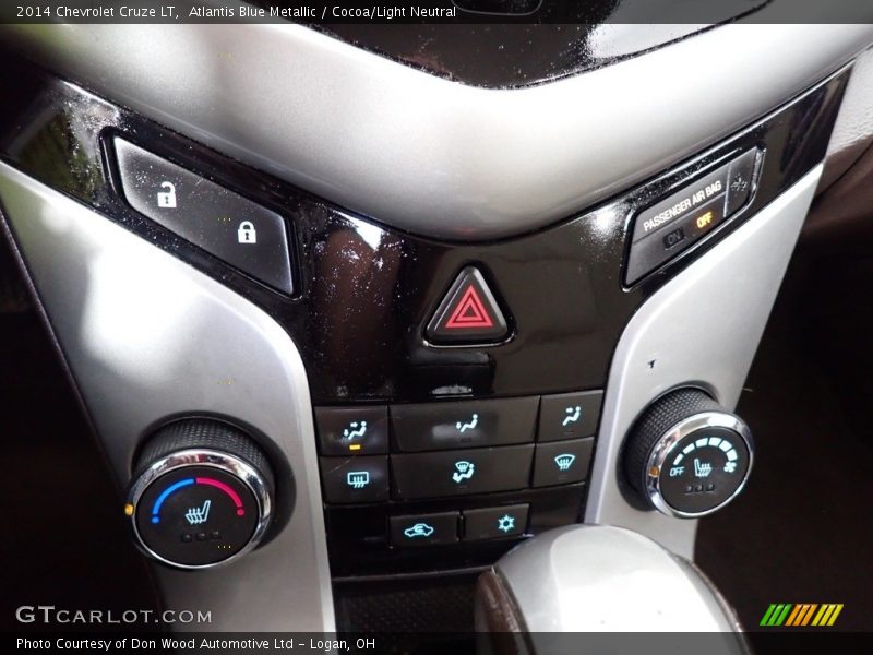 Atlantis Blue Metallic / Cocoa/Light Neutral 2014 Chevrolet Cruze LT