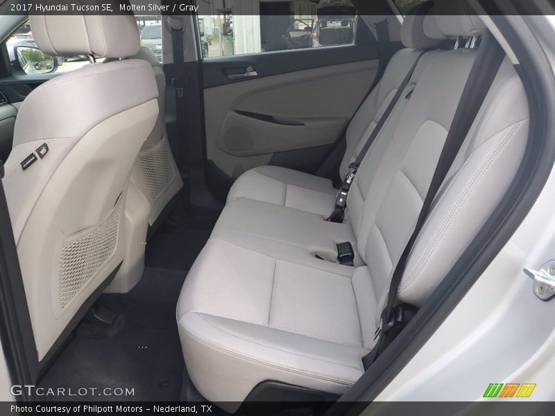 Molten Silver / Gray 2017 Hyundai Tucson SE