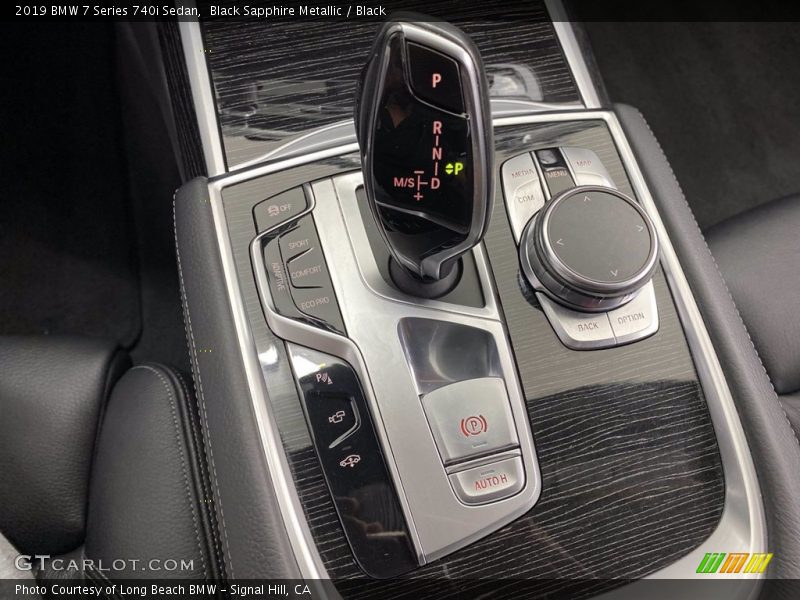 Black Sapphire Metallic / Black 2019 BMW 7 Series 740i Sedan