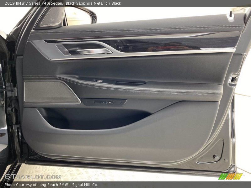 Black Sapphire Metallic / Black 2019 BMW 7 Series 740i Sedan