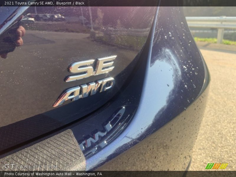 Blueprint / Black 2021 Toyota Camry SE AWD