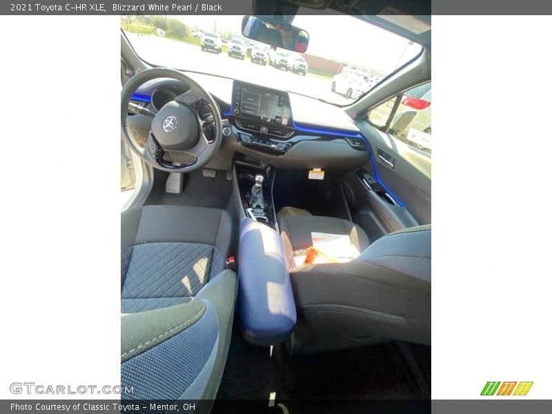Blizzard White Pearl / Black 2021 Toyota C-HR XLE