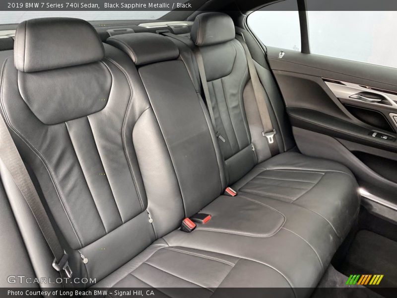 Black Sapphire Metallic / Black 2019 BMW 7 Series 740i Sedan