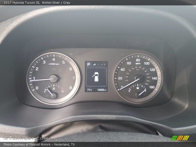 Molten Silver / Gray 2017 Hyundai Tucson SE