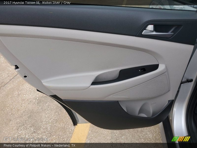 Molten Silver / Gray 2017 Hyundai Tucson SE
