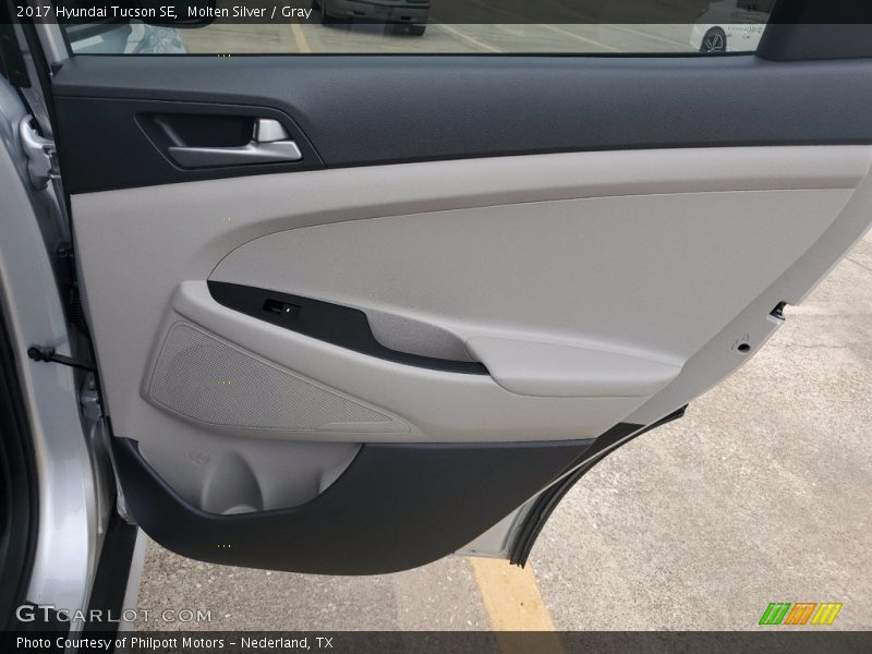 Molten Silver / Gray 2017 Hyundai Tucson SE