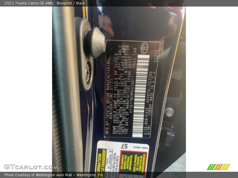 Blueprint / Black 2021 Toyota Camry SE AWD