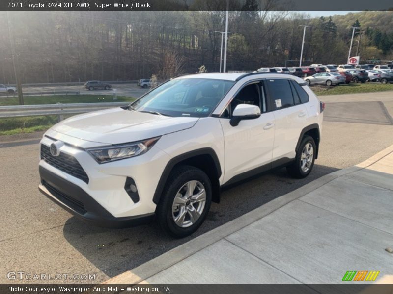 Super White / Black 2021 Toyota RAV4 XLE AWD