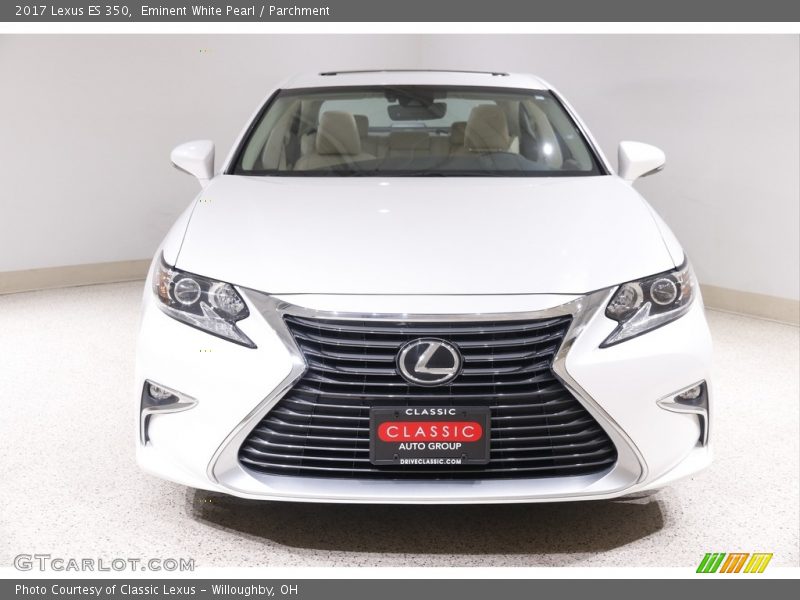 Eminent White Pearl / Parchment 2017 Lexus ES 350