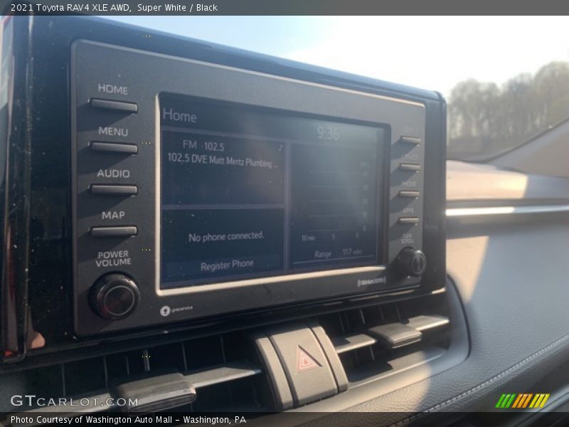 Super White / Black 2021 Toyota RAV4 XLE AWD