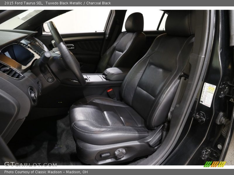 Tuxedo Black Metallic / Charcoal Black 2015 Ford Taurus SEL