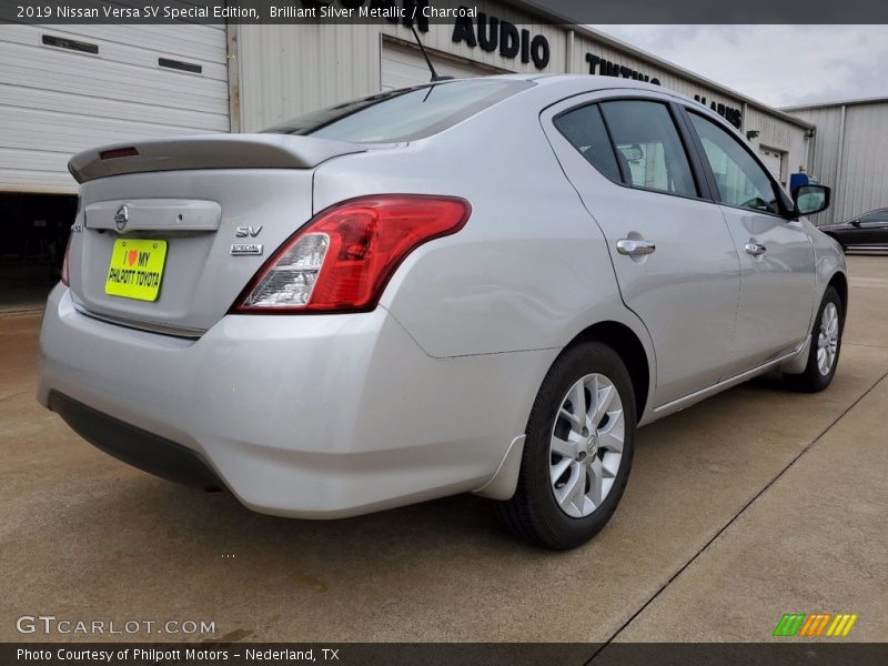 Brilliant Silver Metallic / Charcoal 2019 Nissan Versa SV Special Edition