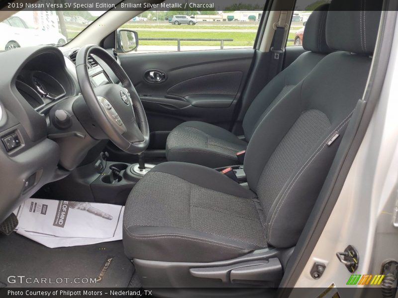 Brilliant Silver Metallic / Charcoal 2019 Nissan Versa SV Special Edition
