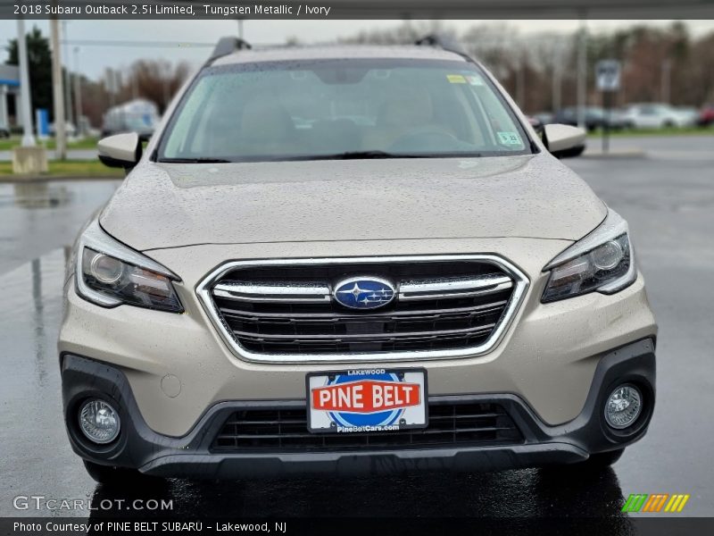 Tungsten Metallic / Ivory 2018 Subaru Outback 2.5i Limited