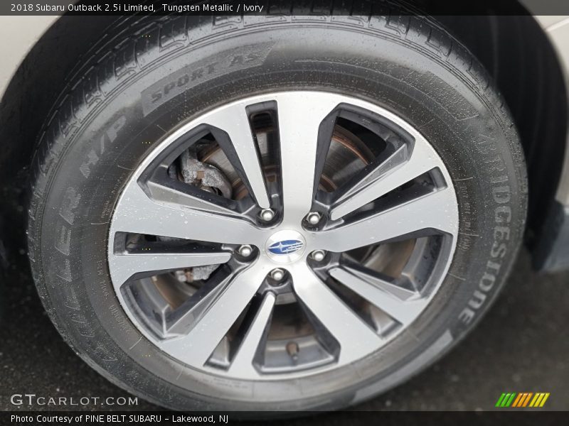 Tungsten Metallic / Ivory 2018 Subaru Outback 2.5i Limited