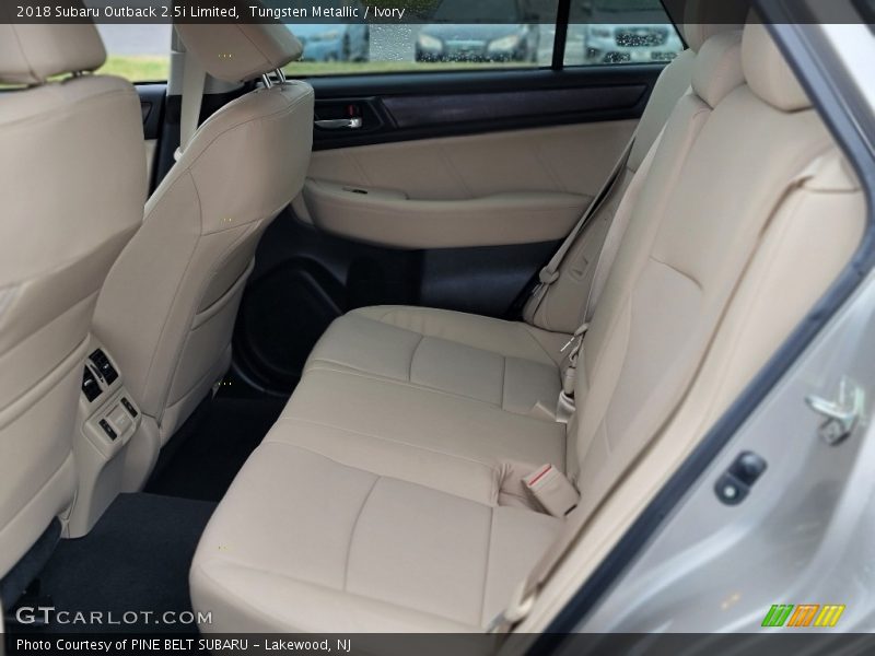 Tungsten Metallic / Ivory 2018 Subaru Outback 2.5i Limited