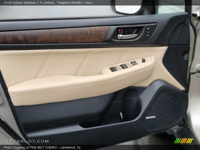 Tungsten Metallic / Ivory 2018 Subaru Outback 2.5i Limited