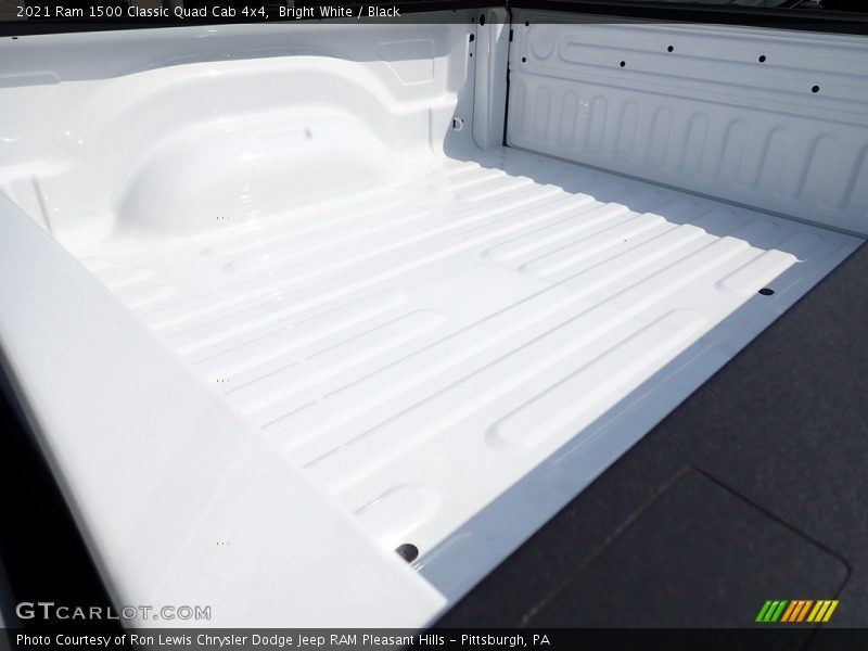 Bright White / Black 2021 Ram 1500 Classic Quad Cab 4x4