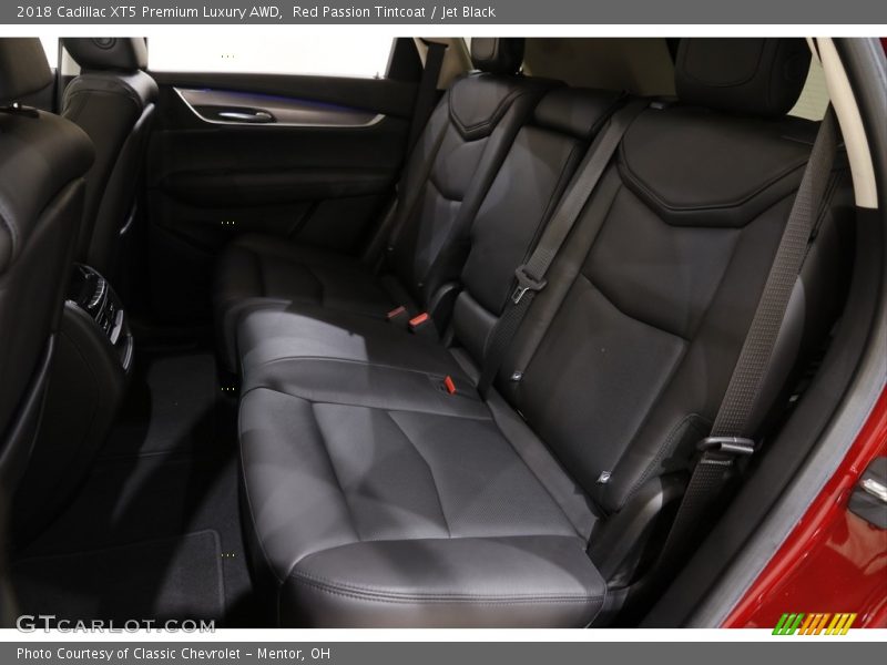 Red Passion Tintcoat / Jet Black 2018 Cadillac XT5 Premium Luxury AWD