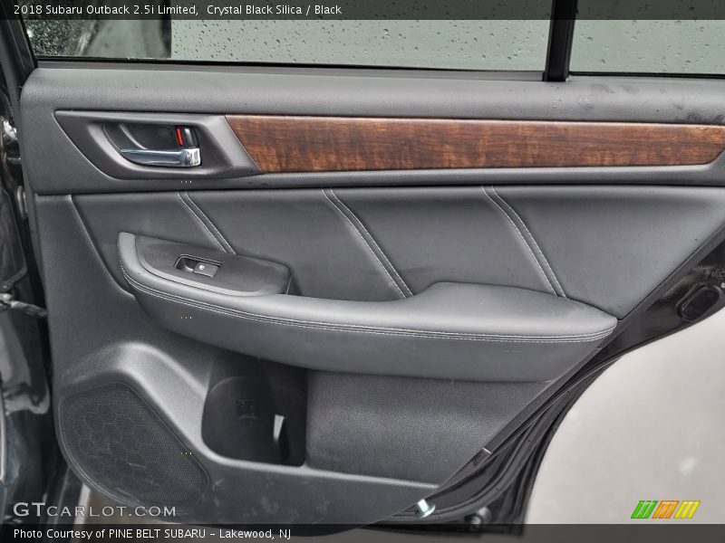 Crystal Black Silica / Black 2018 Subaru Outback 2.5i Limited