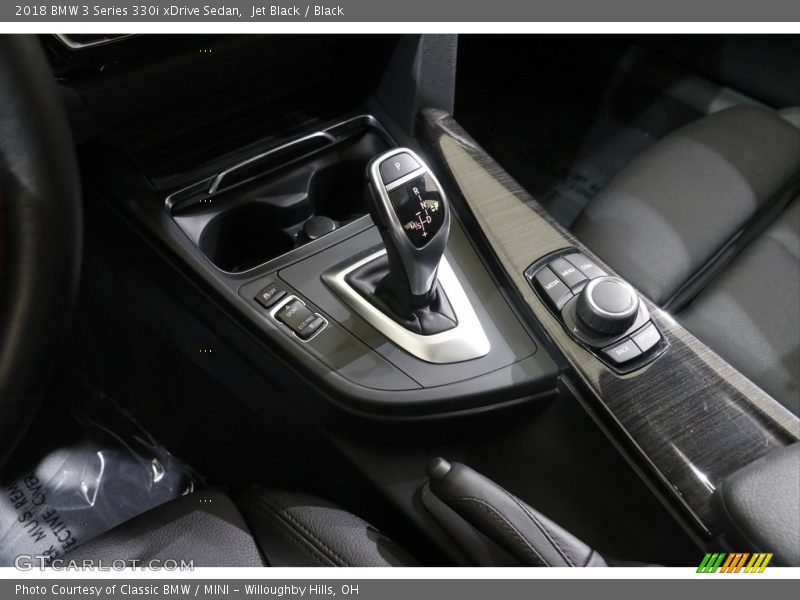 Jet Black / Black 2018 BMW 3 Series 330i xDrive Sedan